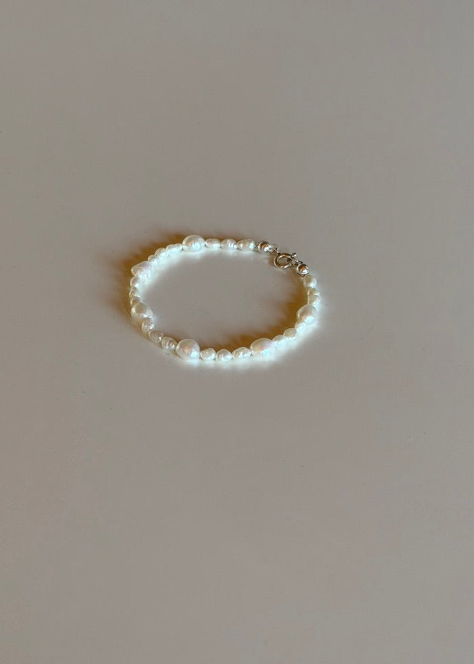 PEARL bracelet