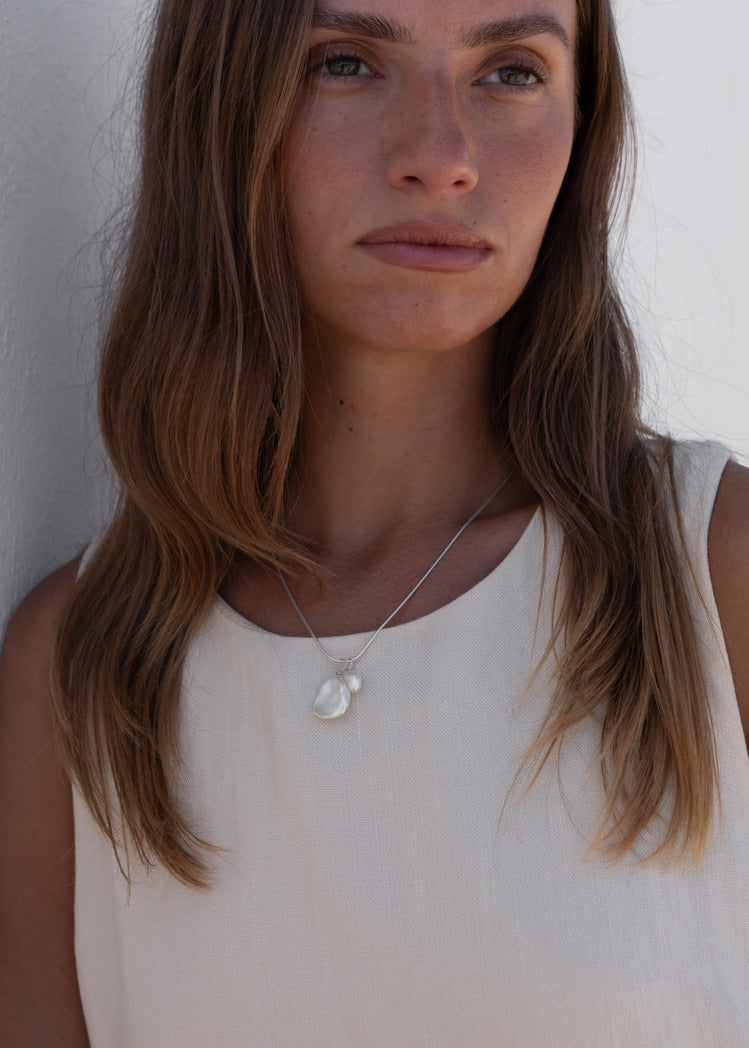 PEARL PENDANT necklace